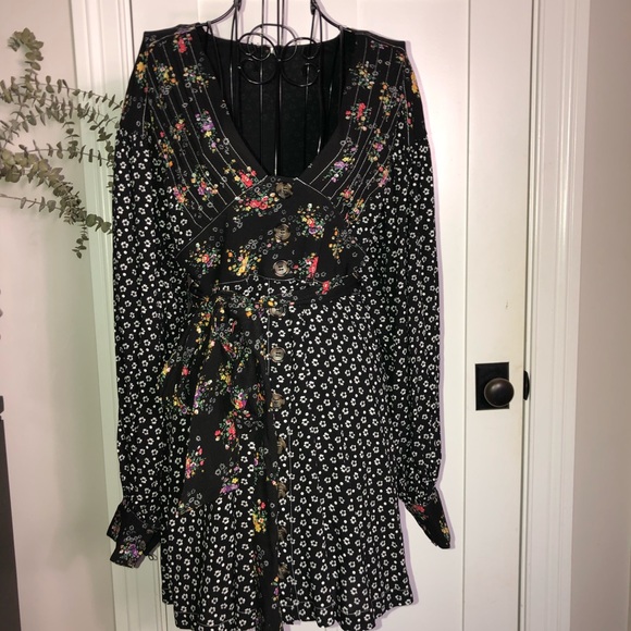 🦋NWT Free People ‘Wonderland’ Mini Dress🦋 - Picture 6 of 8